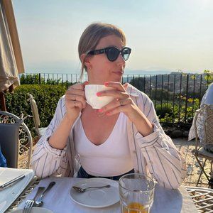 Meet your Posher, Katelyn